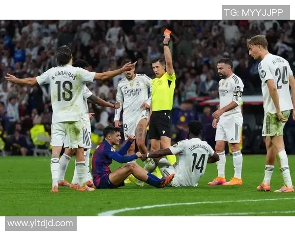 2003年皇马与巴萨经典对决回顾球迷心中的永恒经典之战