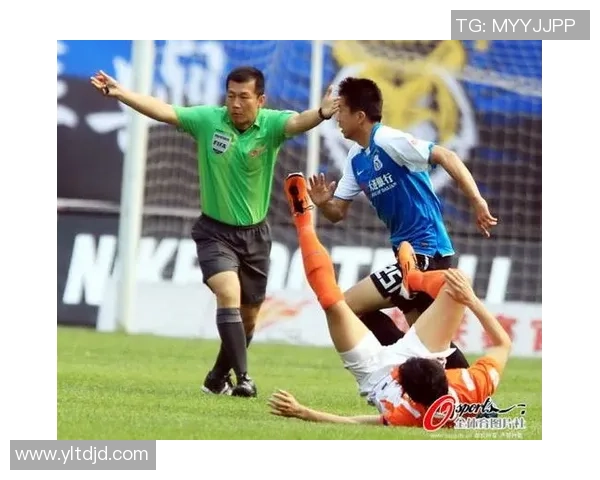 2006年鲁能与实德激战回顾:经典对决中的荣耀与遗憾 2006年鲁能与实德激战回顾:经典对决中的荣耀与遗憾